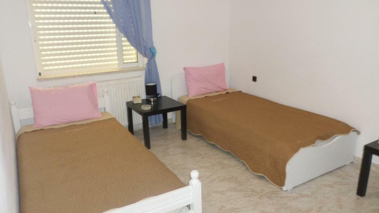Holiday Apartment Chrissi Akti Chania Exterior foto